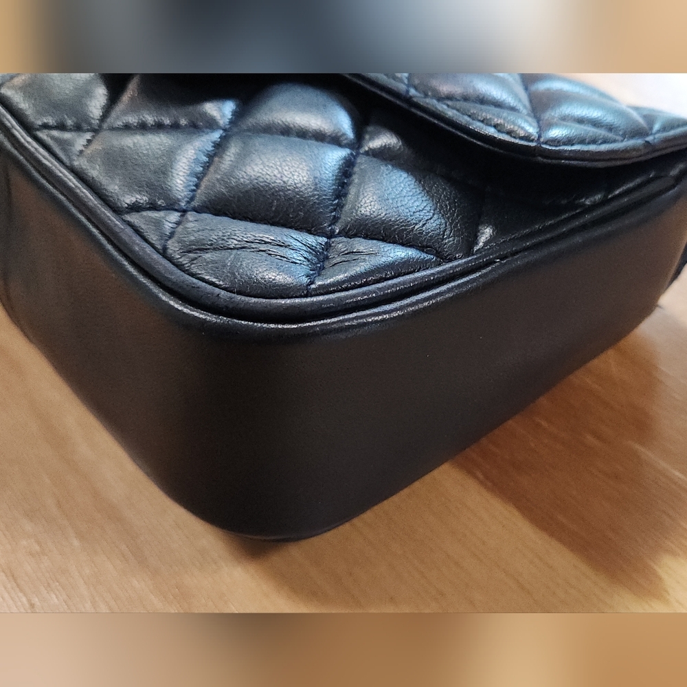 Vintage Givenchy Matelasse 4G Quilted Chain Bag - Picture 6 of 16